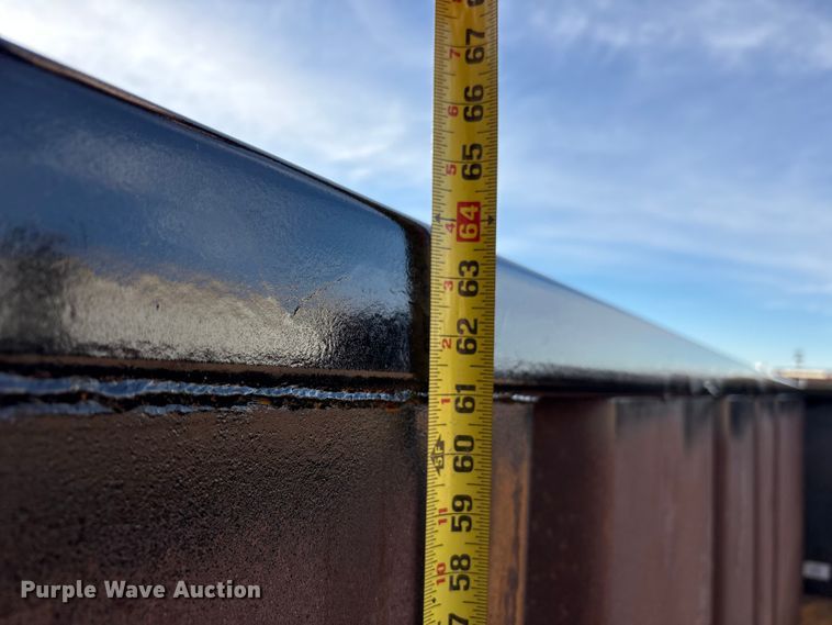 image for item EF6278 Roll-off dumpster