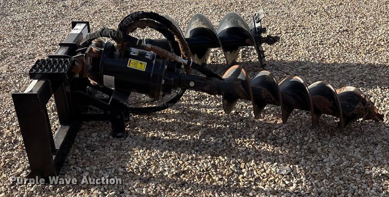 image for item EF6279 Caterpillar A41 skid steer auger