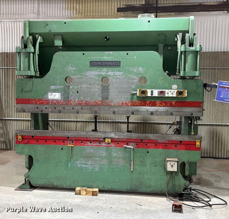 image for item EF6299 Cincinnati press break