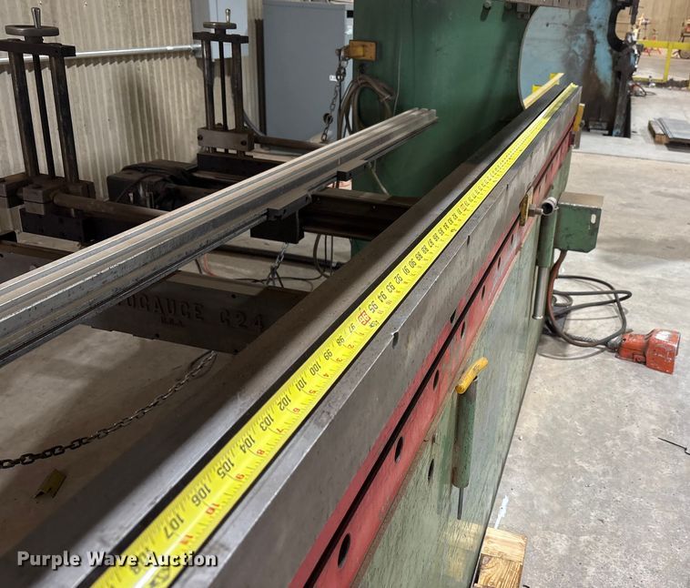 image for item EF6299 Cincinnati press break