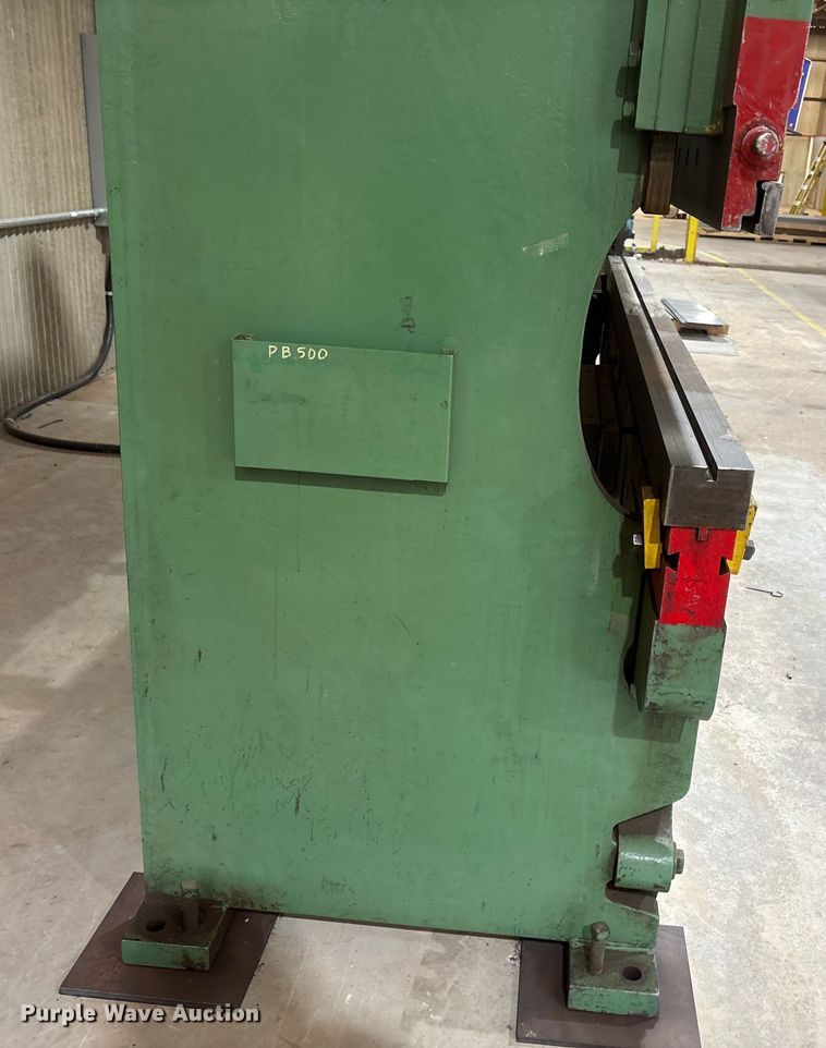 image for item EF6299 Cincinnati press break