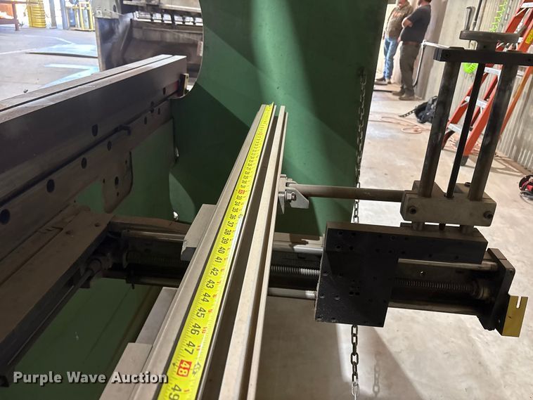 image for item EF6299 Cincinnati press break