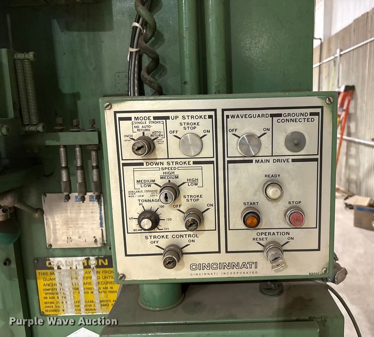 image for item EF6299 Cincinnati press break