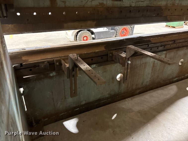image for item EF6300 Cincinnati 300 H series X 14' press break