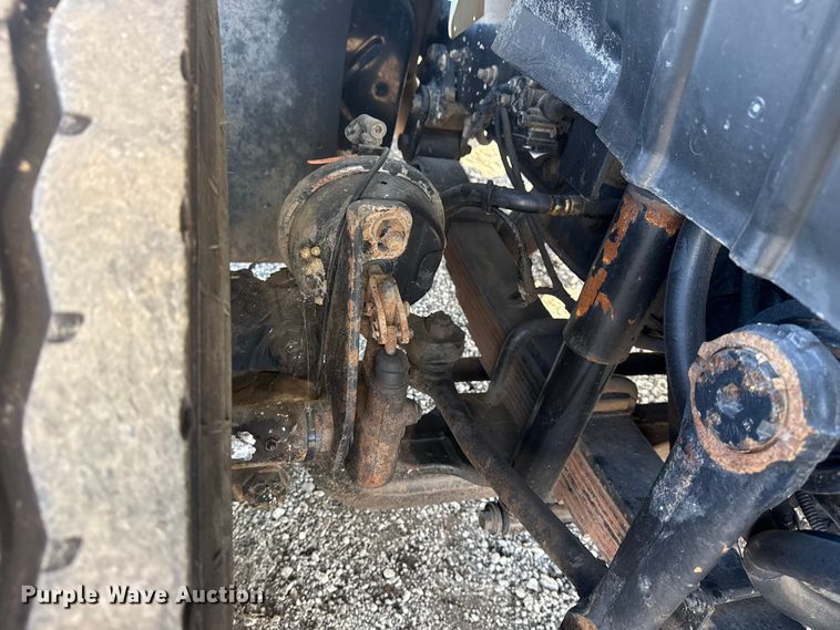 image for item EG1915 2010 International 7500 crane truck