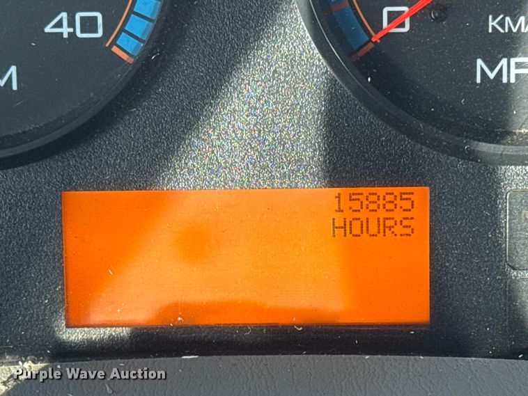 image for item EG1915 2010 International 7500 crane truck