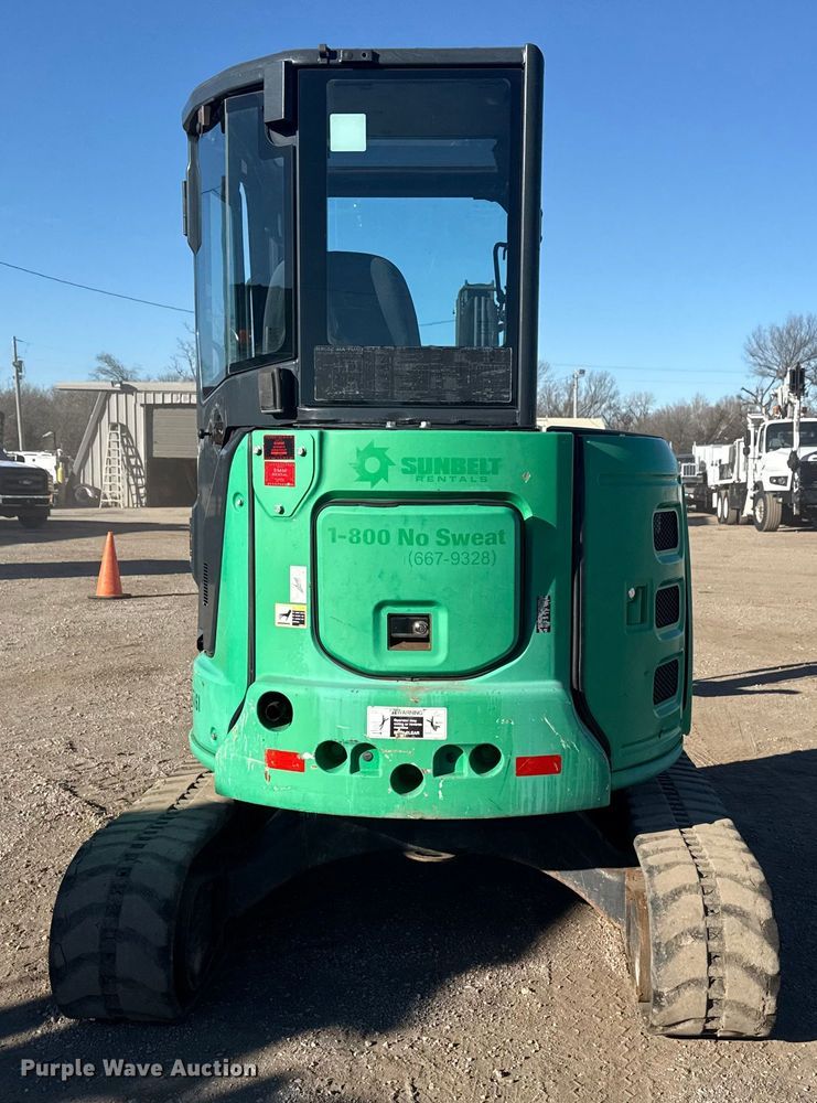 image for item EG1924 2013 John Deere 35G mini excavator