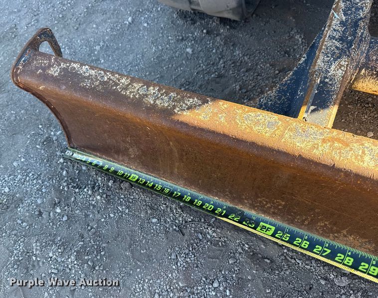 image for item EG1924 2013 John Deere 35G mini excavator