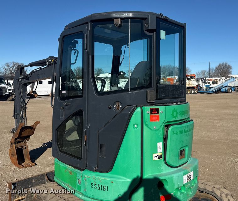 image for item EG1924 2013 John Deere 35G mini excavator