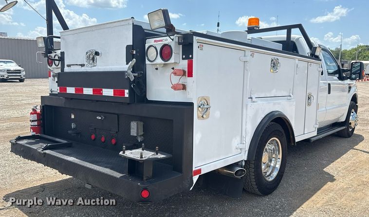 image for item EG6060 2010 Ford F350 Super Duty Ext. Cab utility bed pickup truck