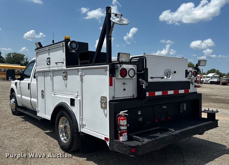 image for item EG6060 2010 Ford F350 Super Duty Ext. Cab utility bed pickup truck