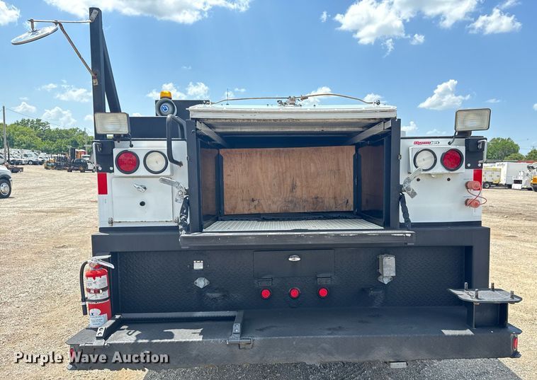 image for item EG6060 2010 Ford F350 Super Duty Ext. Cab utility bed pickup truck