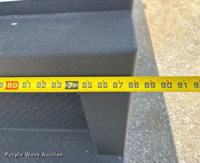 image for item EG6060 2010 Ford F350 Super Duty Ext. Cab utility bed pickup truck