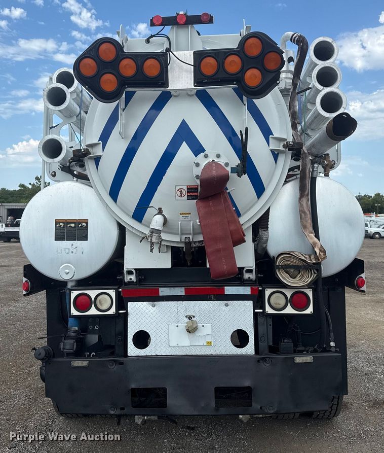 image for item EG6128 2006 Sterling  Acterra sewer jetter truck