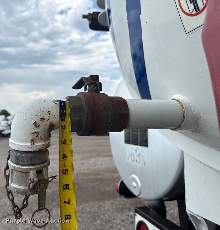 image for item EG6128 2006 Sterling  Acterra sewer jetter truck