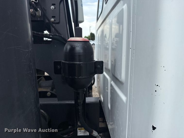 image for item EG6128 2006 Sterling  Acterra sewer jetter truck