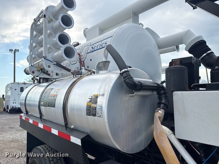 image for item EG6128 2006 Sterling  Acterra sewer jetter truck