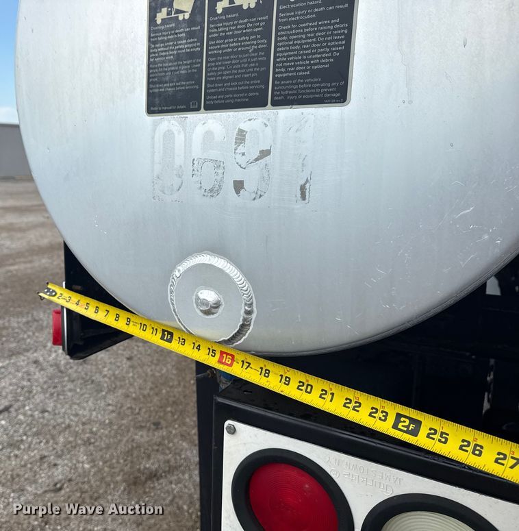 image for item EG6128 2006 Sterling  Acterra sewer jetter truck