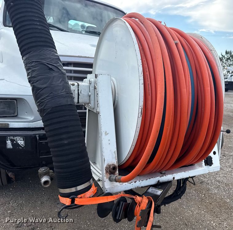 image for item EG6128 2006 Sterling  Acterra sewer jetter truck