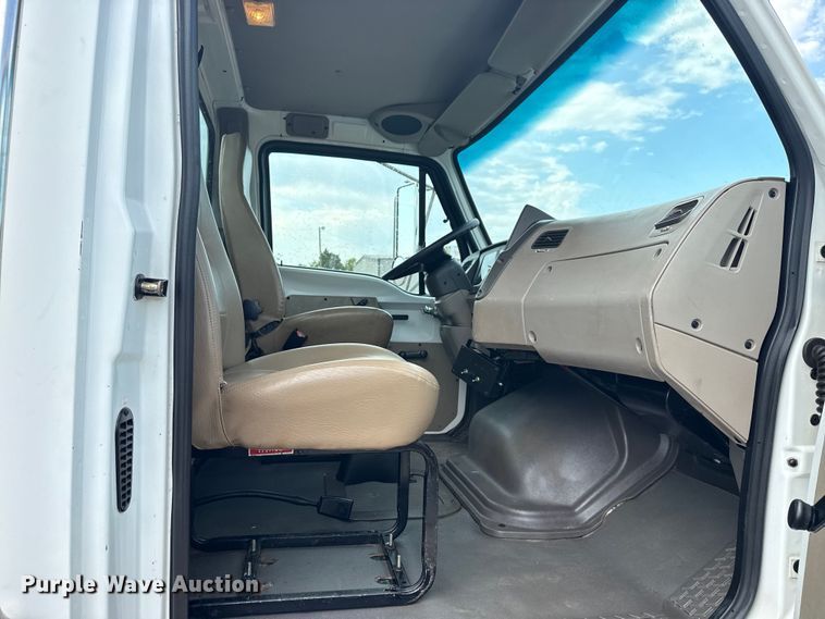 image for item EG6128 2006 Sterling  Acterra sewer jetter truck