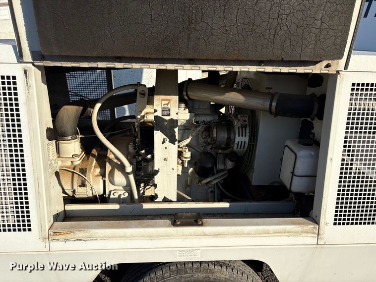 image for item EG8325 Sullair 130 DPO JD air compressor