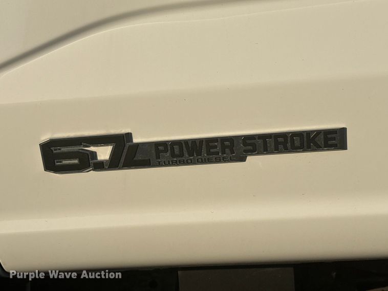 image for item EG8327 2023 Ford F550 XL Crew Cab utility / service truck