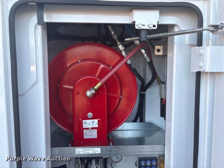 image for item EG8327 2023 Ford F550 XL Crew Cab utility / service truck