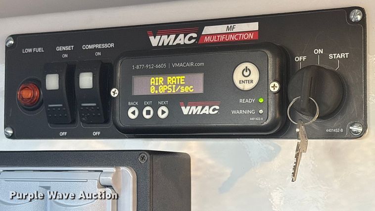 image for item EG8327 2023 Ford F550 XL Crew Cab utility / service truck