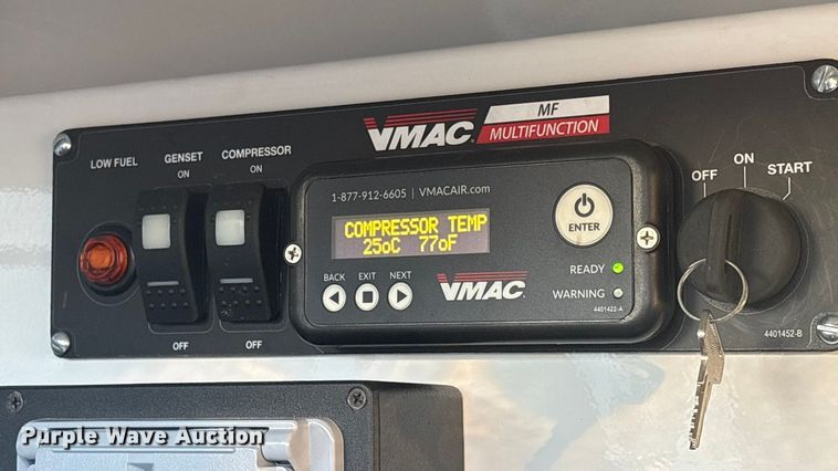 image for item EG8327 2023 Ford F550 XL Crew Cab utility / service truck