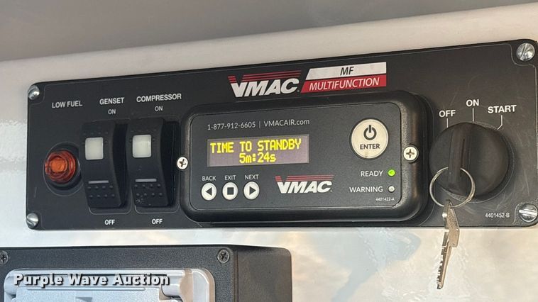 image for item EG8327 2023 Ford F550 XL Crew Cab utility / service truck