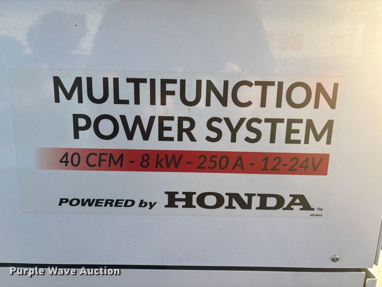 image for item EG8327 2023 Ford F550 XL Crew Cab utility / service truck