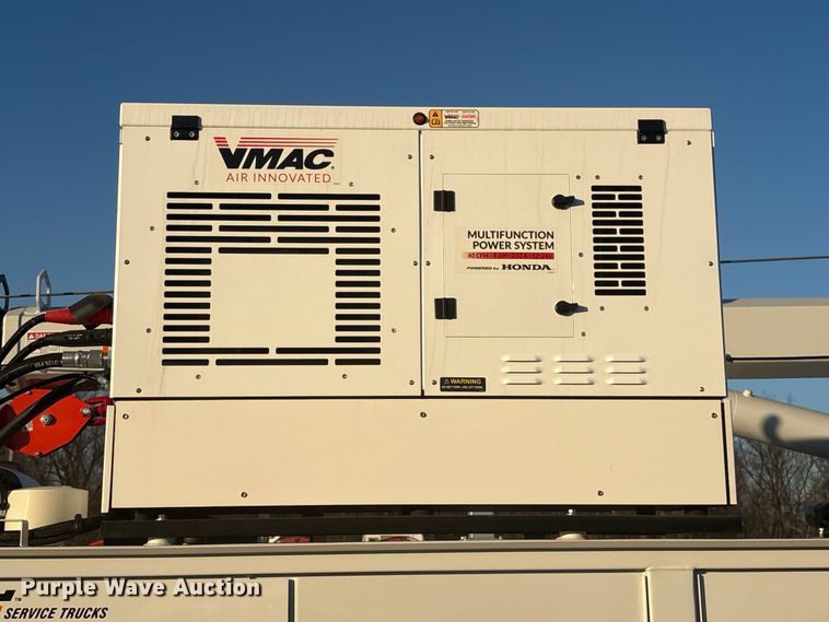 image for item EG8327 2023 Ford F550 XL Crew Cab utility / service truck