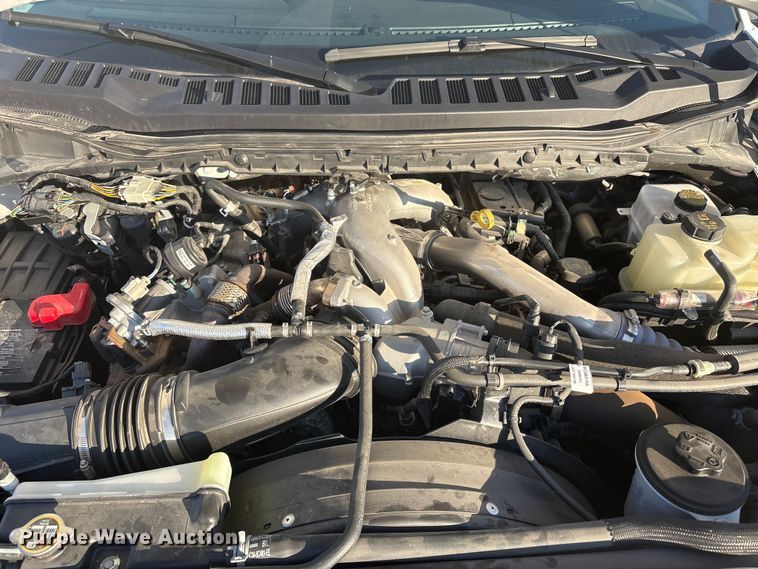 image for item EG8327 2023 Ford F550 XL Crew Cab utility / service truck