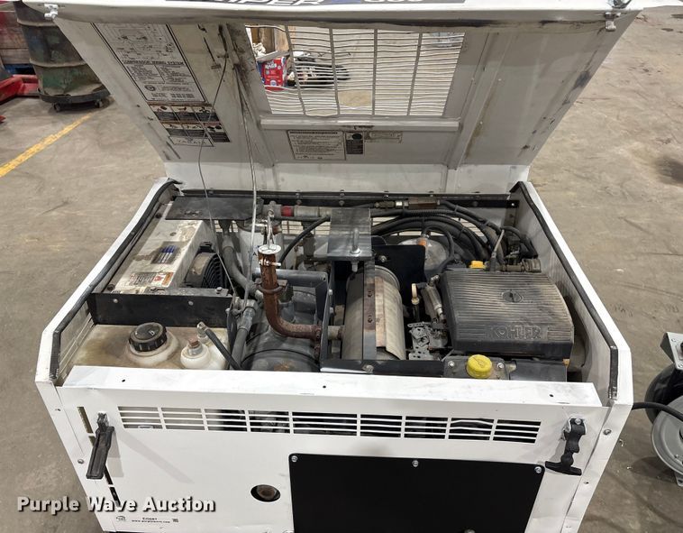 image for item EI5687 Vanair G6-Viper air compressor