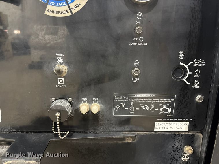 image for item EI5688 2012 Miller Big Blue 600 Air Pak welder/generator