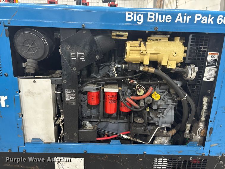 image for item EI5688 2012 Miller Big Blue 600 Air Pak welder/generator