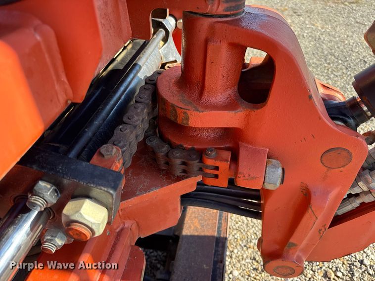 image for item EN0652 2007 Ditch Witch RT40 trencher