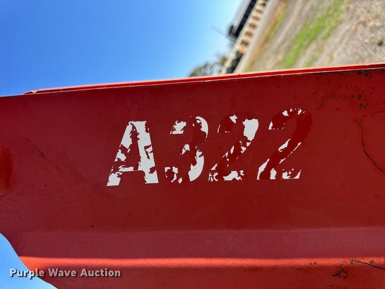 image for item EN0652 2007 Ditch Witch RT40 trencher