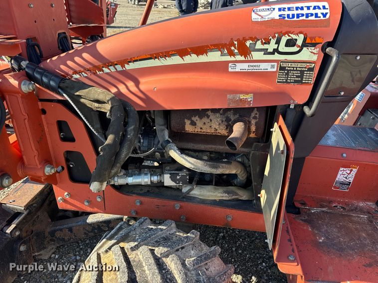 image for item EN0652 2007 Ditch Witch RT40 trencher