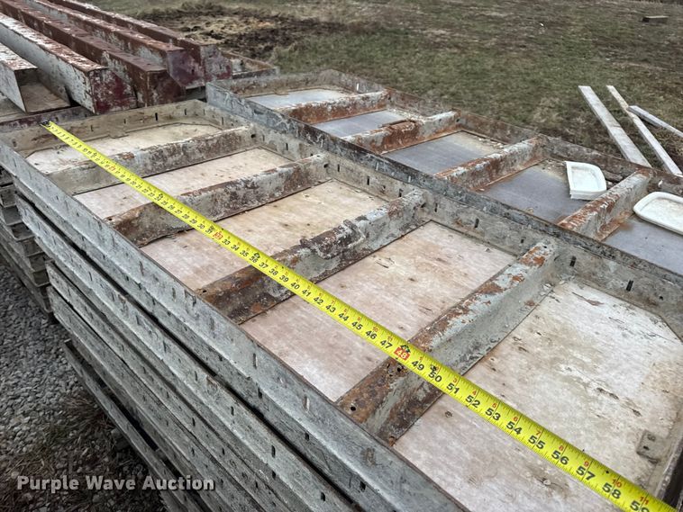 image for item EN0795 Approximately 200 concrete forms