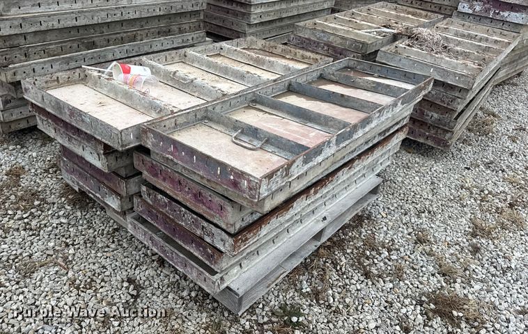 image for item EN0795 Approximately 200 concrete forms