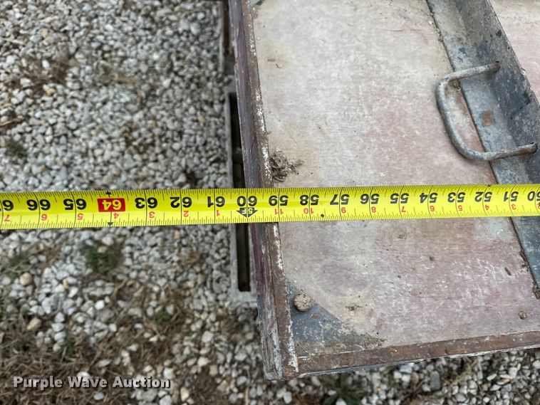 image for item EN0795 Approximately 200 concrete forms