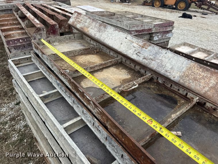 image for item EN0795 Approximately 200 concrete forms