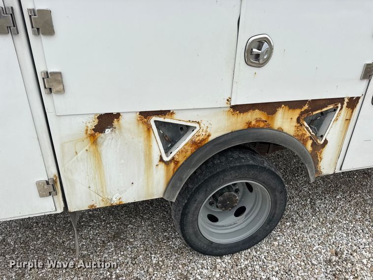 image for item EN0798 2015 RAM 5500 utility / service truck