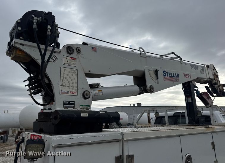 image for item EN0798 2015 RAM 5500 utility / service truck