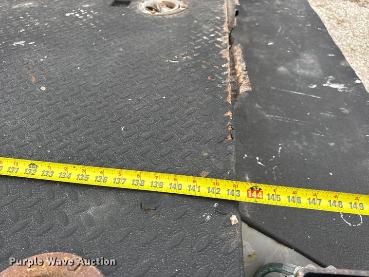 image for item EN0798 2015 RAM 5500 utility / service truck