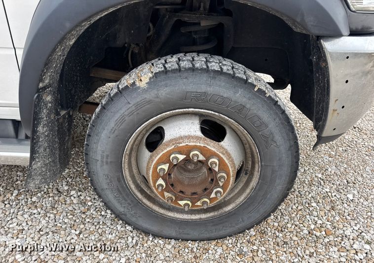 image for item EN0798 2015 RAM 5500 utility / service truck