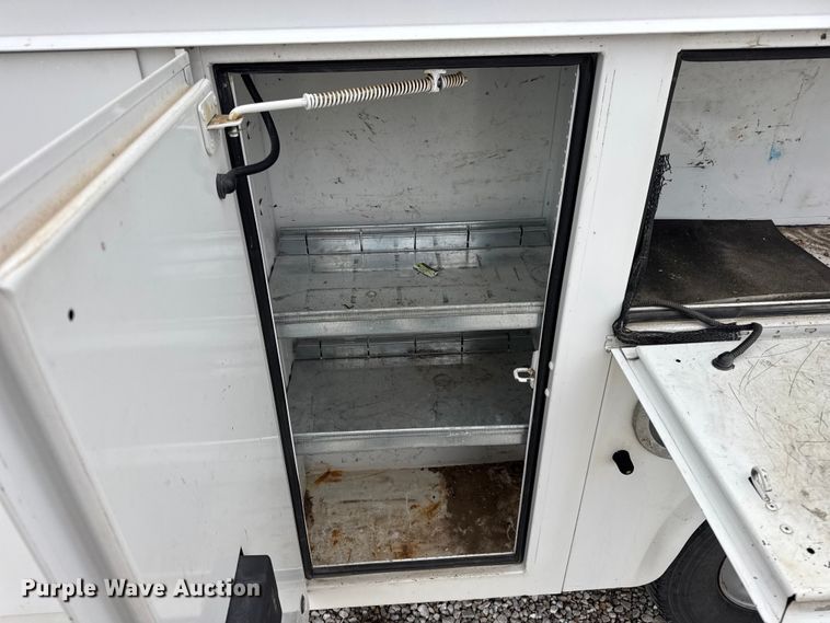 image for item EN0799 2018 Chevrolet Express G3500 utility van