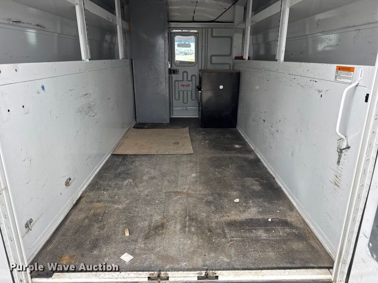 image for item EN0799 2018 Chevrolet Express G3500 utility van