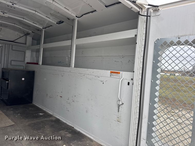 image for item EN0799 2018 Chevrolet Express G3500 utility van